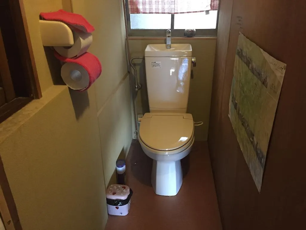 Tarocafe Inn Kyoto Guest house